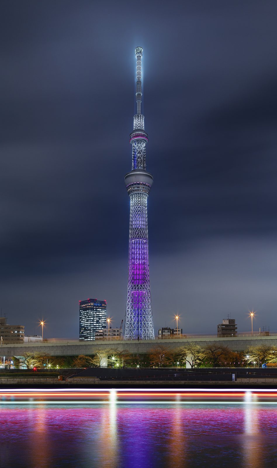 《Tokyo Sky Tree, Asakusa, Tokyo 東京スカイツリー 浅草 東京》2014年 《Tokyo Sky Tree, Asakusa, Tokyo 東京スカイツリー 浅草 東京》2014年